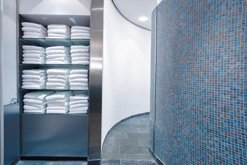 Hotel Berlin Ostbahnhof Ngoại thất bức ảnh