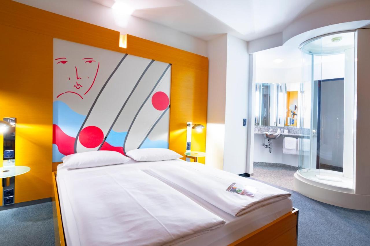 Hotel Berlin Ostbahnhof Ngoại thất bức ảnh